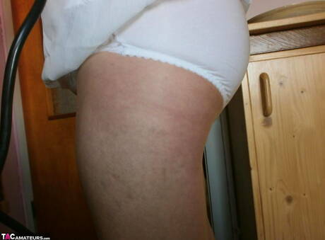 TAC Amateurs invite you to explore xxx pics with Caro xxx gallery 270808