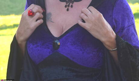 TAC Amateurs offers a free xxx photo gallery with Dimonty xxx gallery 271288